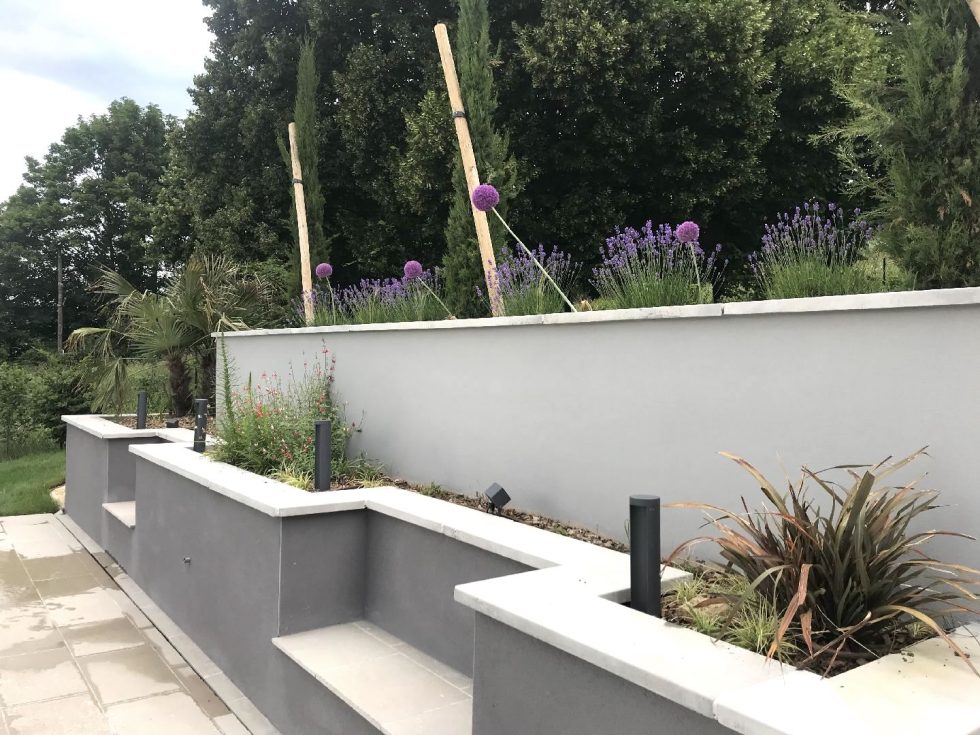 Jardiniere bac et banc Saint Didier au mont dor
