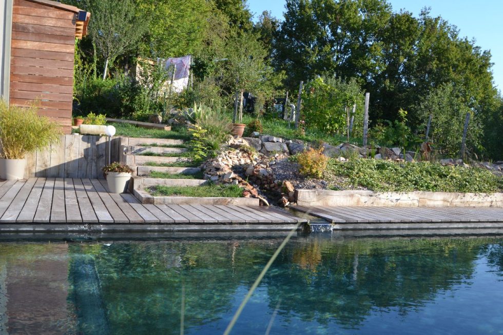Lame d'eau piscine à Poleymieux au mont d'or