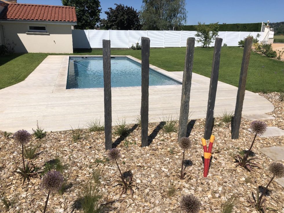 Construction d'une Piscine de 10 m à Reyrieux Ain