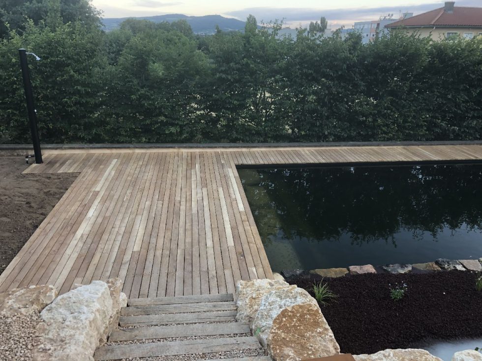 Terrasse Bois proche Villefranche sur Saône
